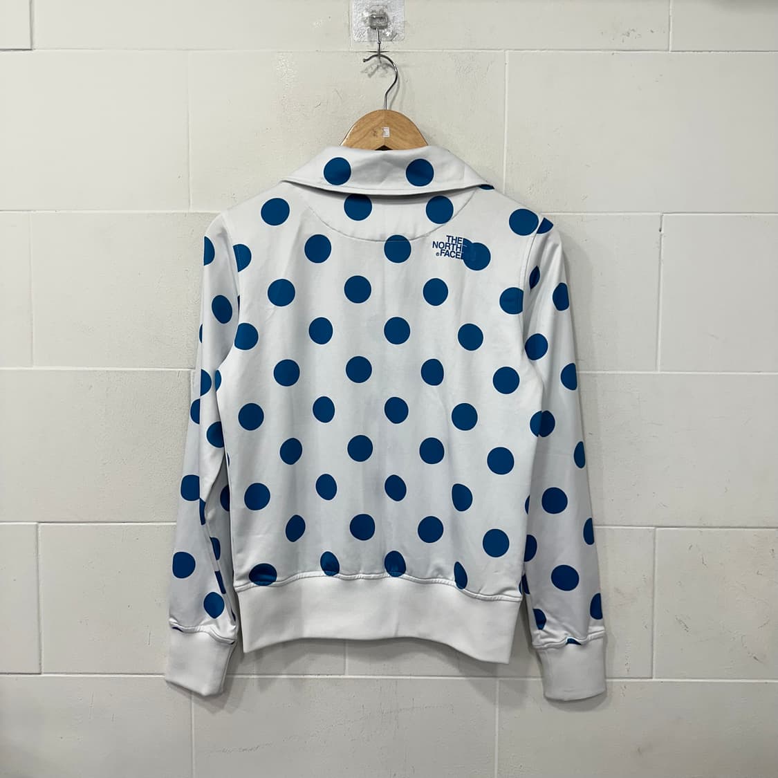 노스페이스 땡땡이 져지 상품이미지8