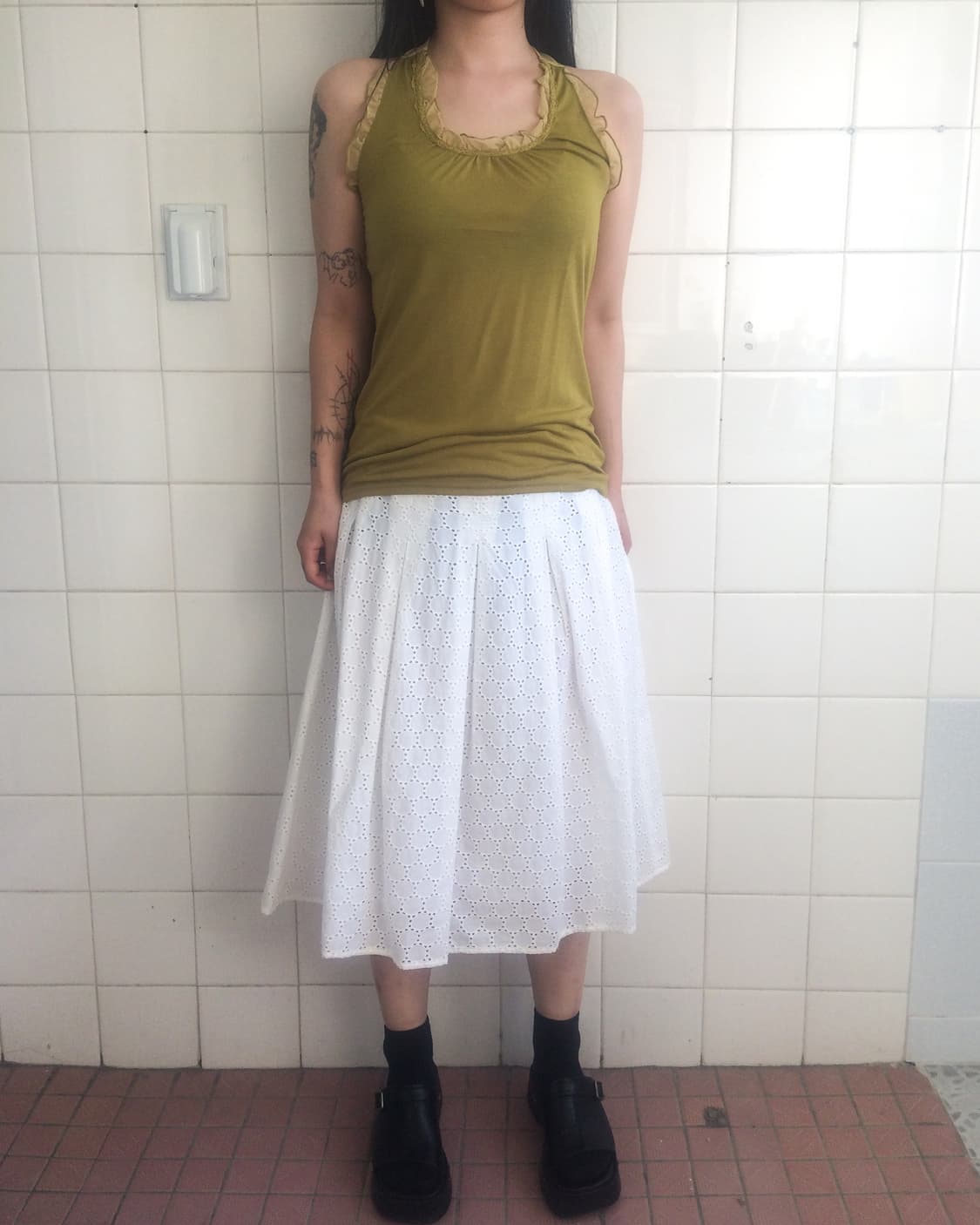 Holter neck frill top 상품이미지1