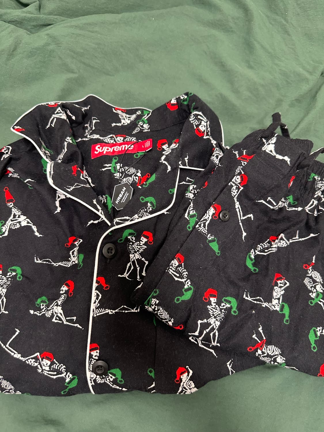 슈프림 파자마 상품이미지1