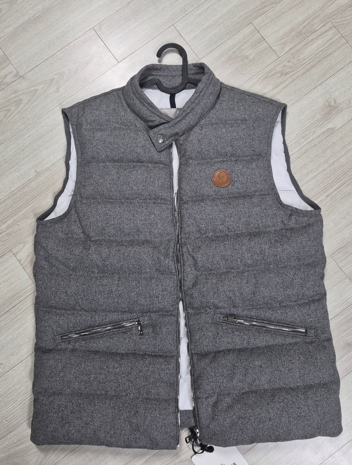 몽클레어조끼패딩 상품이미지2