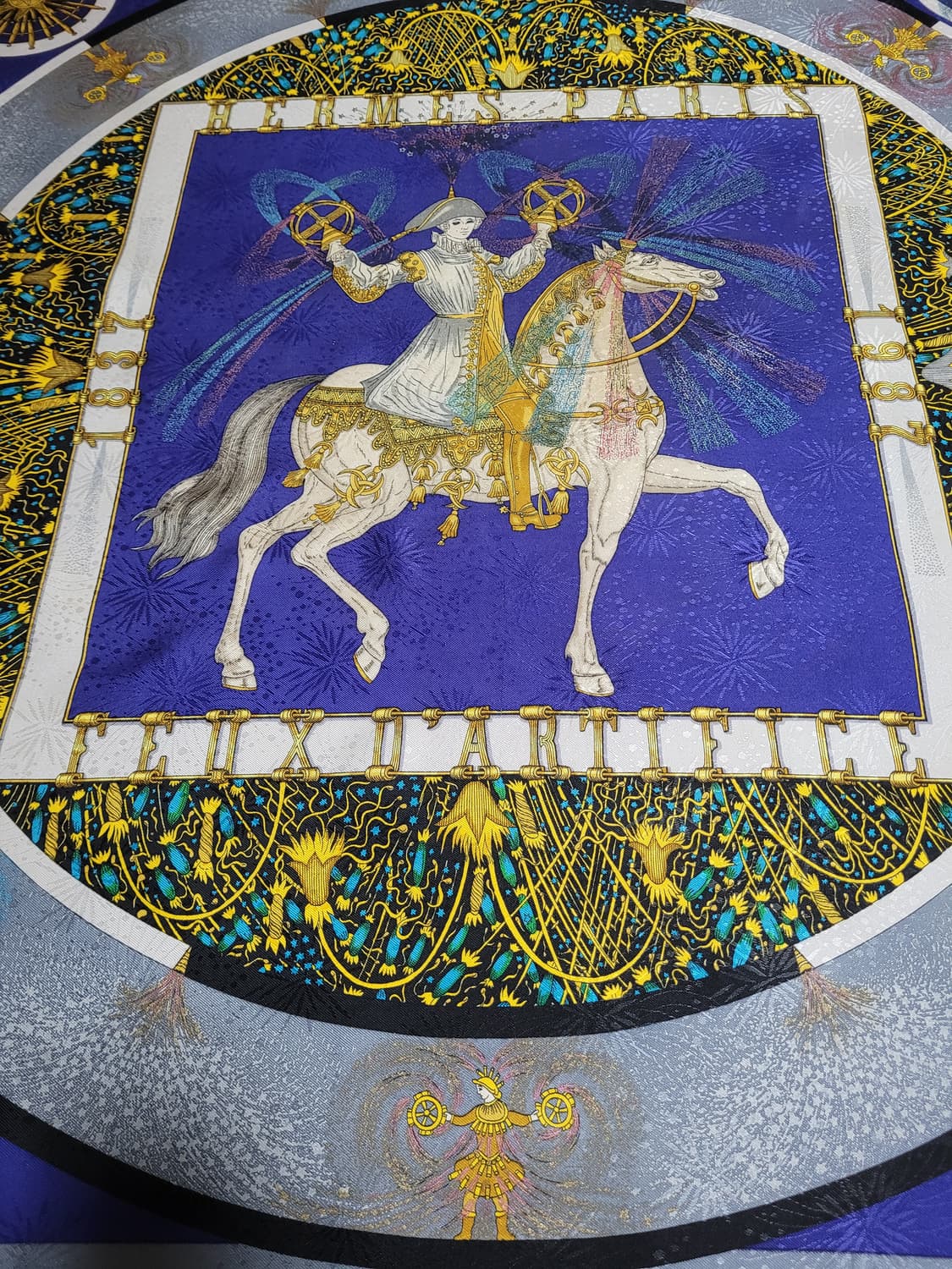 정품 에르메스 150주년 한정판 까레 실크 스카프 상품이미지2