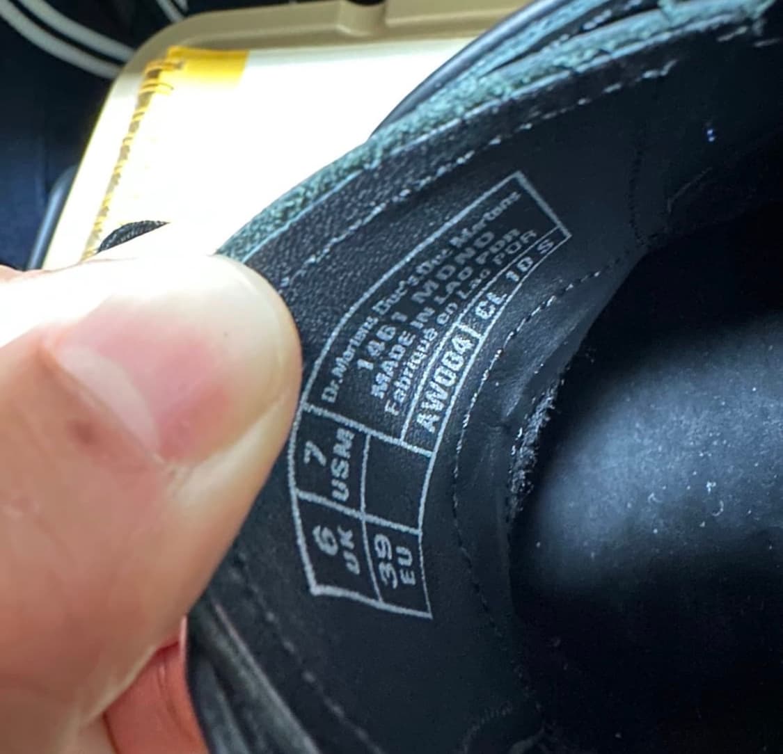 닥터마틴 1461 모노블랙 상품이미지3