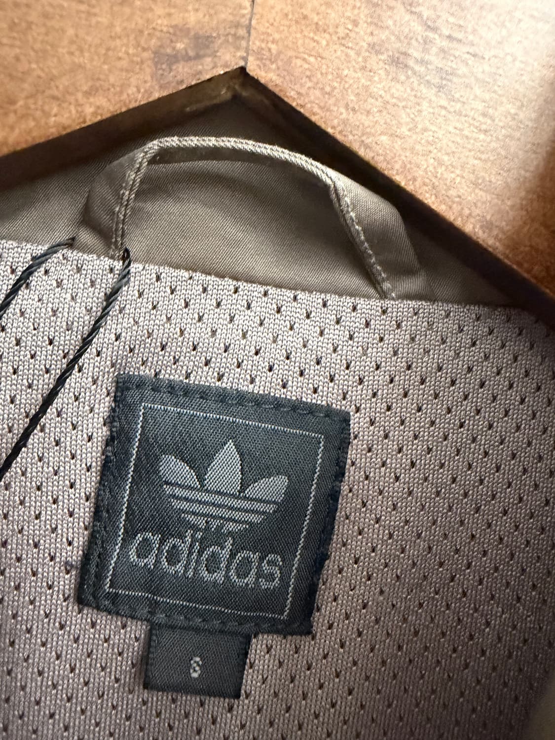 N128. 아디다스 빈티지 나일론 드라이빙 바이커맛 자켓 상품이미지2