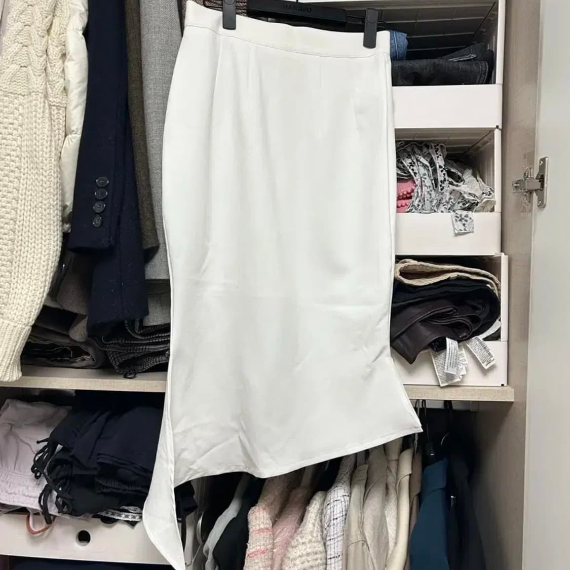 라벨르블랑 화이트 오블리크 스커트 머메이드미디스커트 상품이미지5