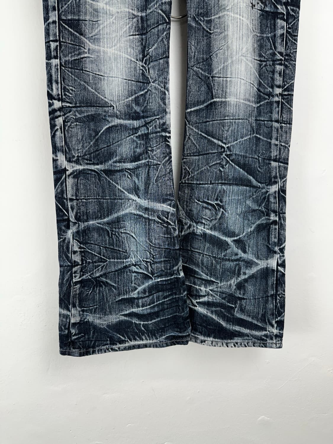 Wild Life Crinkle Wash Graphic Denim Pan 상품이미지6