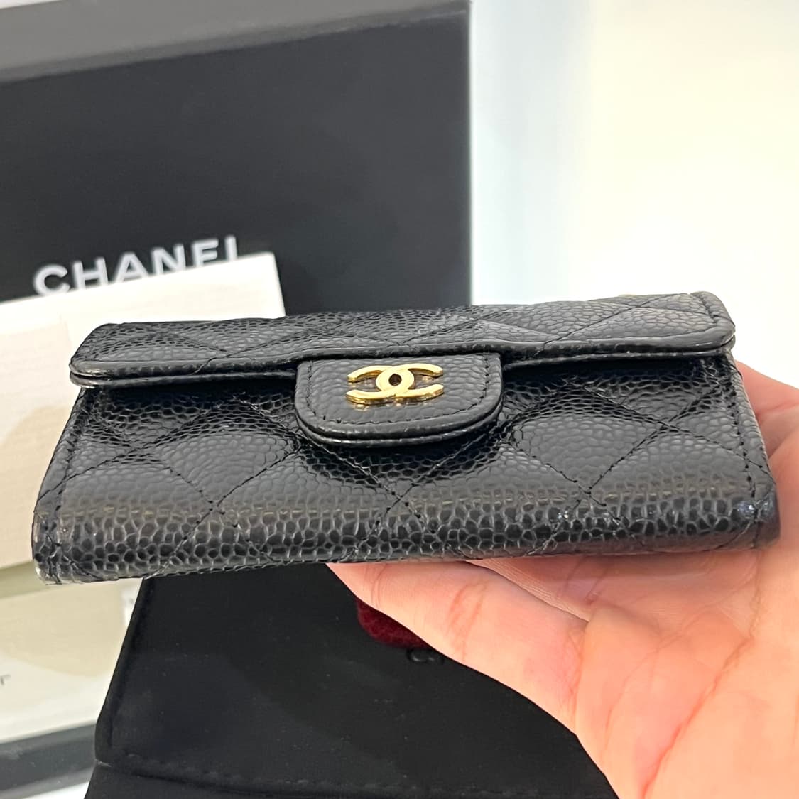 [새상품급] 샤넬 캐비어 클래식 똑딱이 카드지갑 블랙 금장 상품이미지6