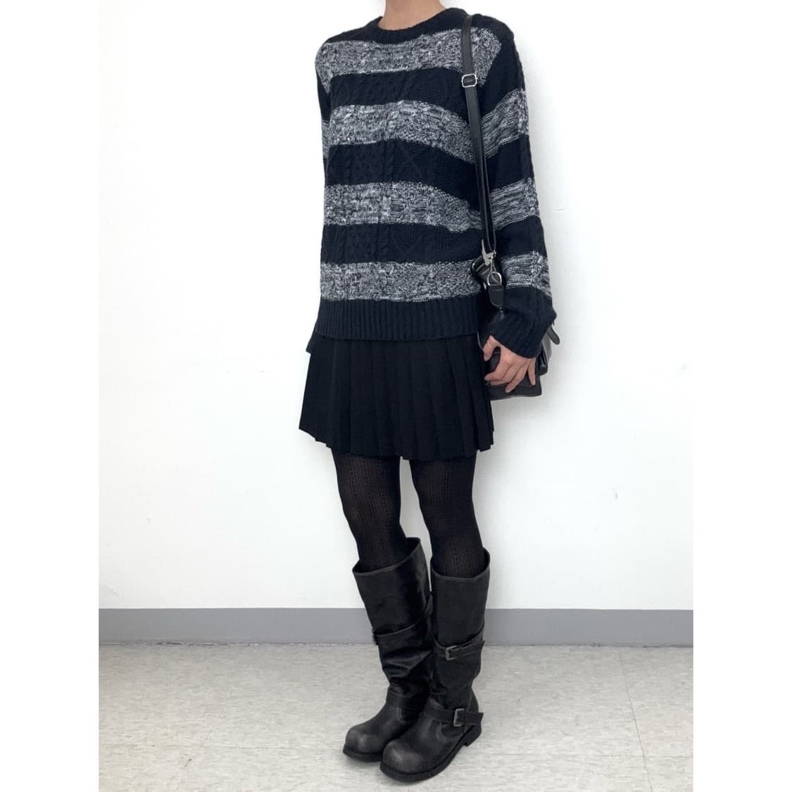 빈티지 네이비 니트 상품이미지3