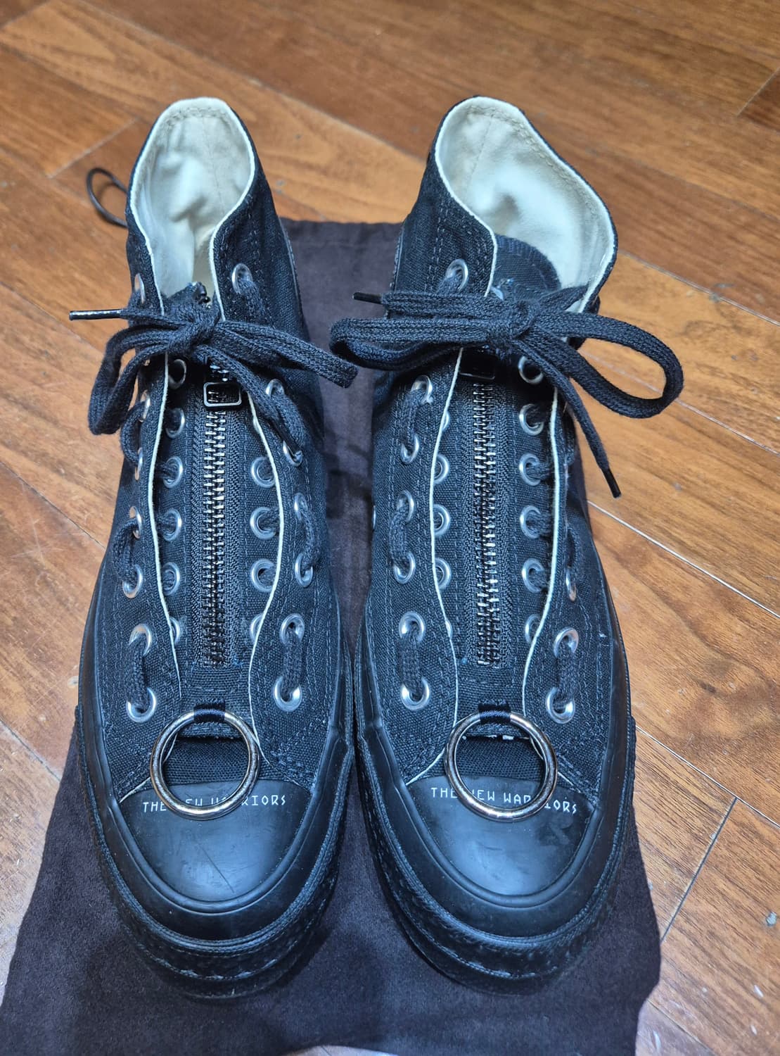 컨버스&언더커버 콜라보 스니커즈 상품이미지1