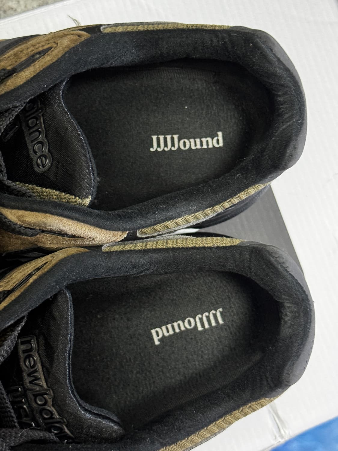 뉴발란스 x 자운드 990v3 285 박스 x 상품이미지7