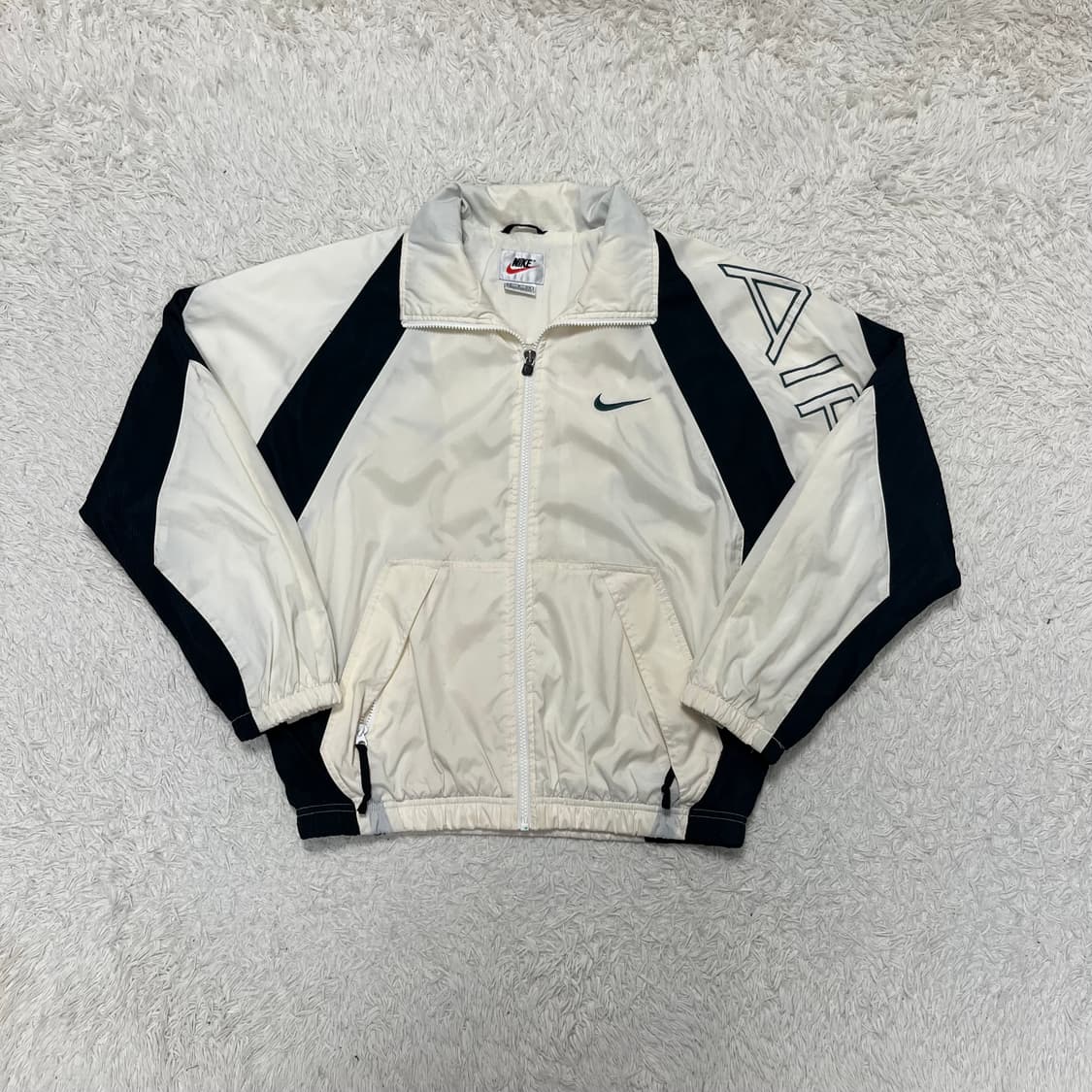 Nike 90’s windbreaker 상품이미지5