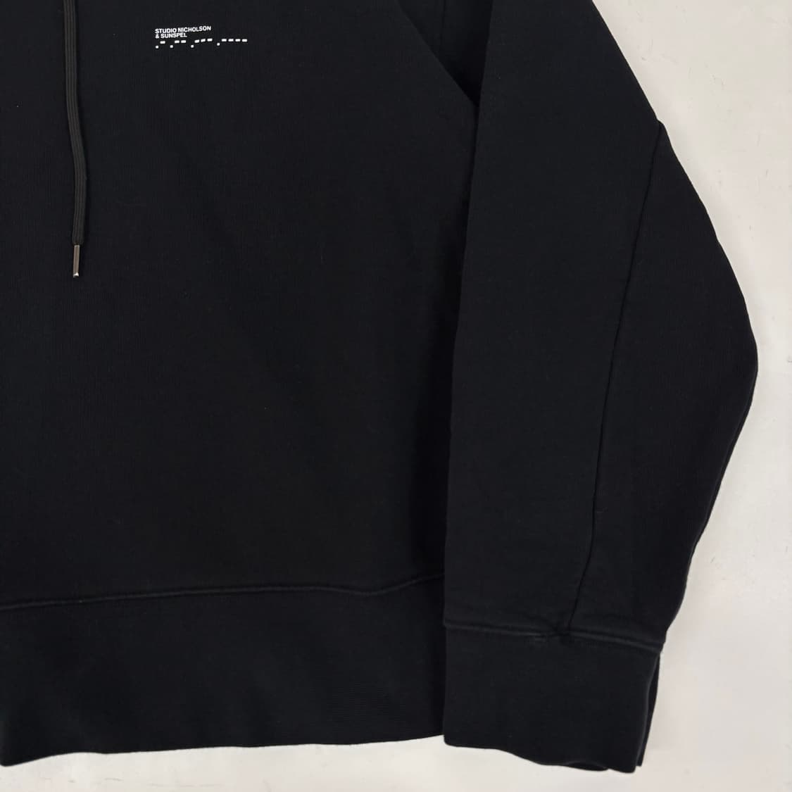 스튜디오 니콜슨 선스펠 후드티 상품이미지4
