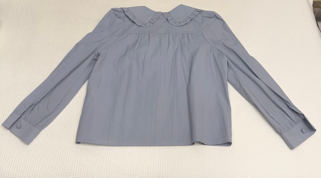 플로움 라비앙로즈 블라우스 블루 상품이미지5