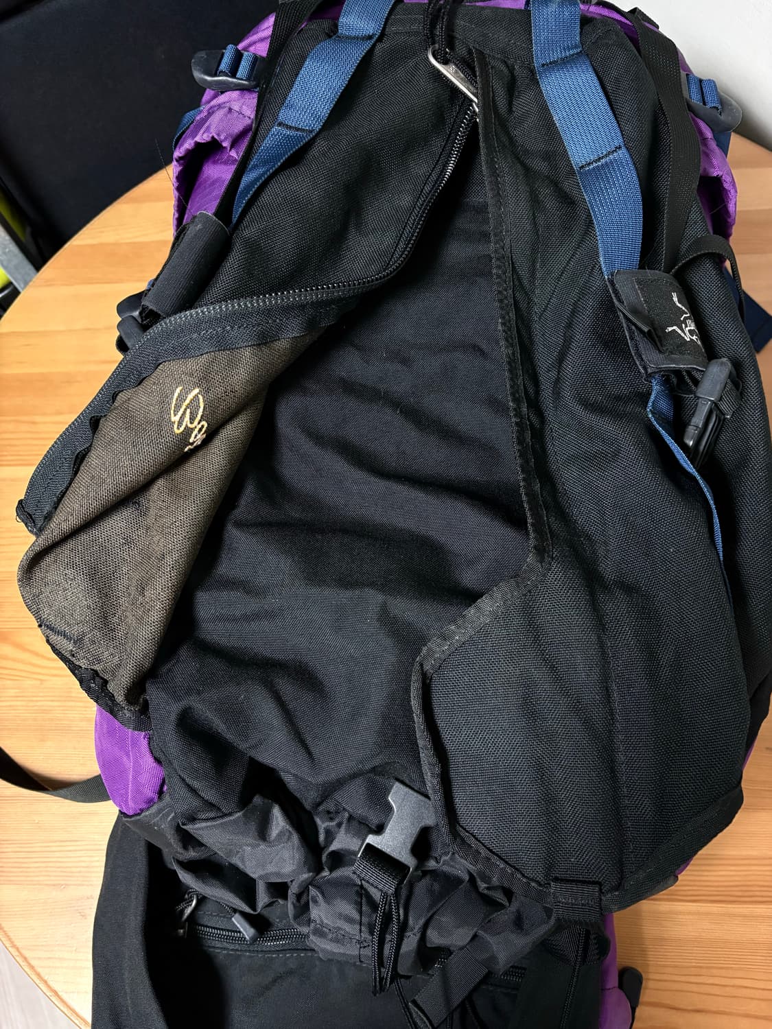 아크테릭스 보라 40 배낭 (Made in Canada) 상품이미지6