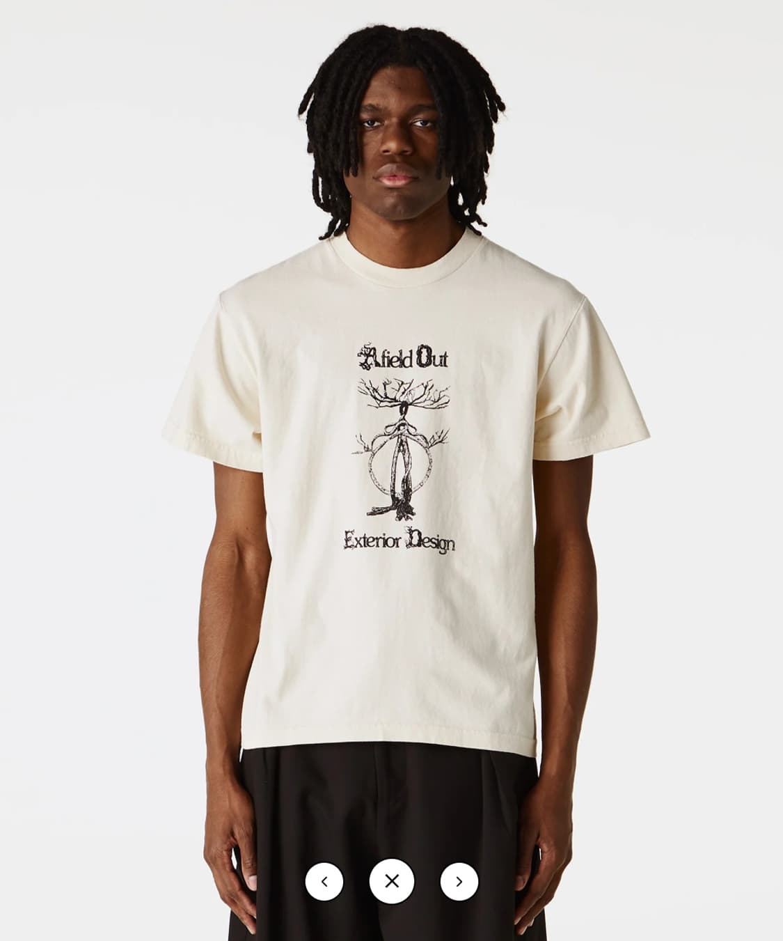 L 100 새제품) 어필드아웃 익스테리어 반팔 그래픽 티셔츠 내츄럴 상품이미지1
