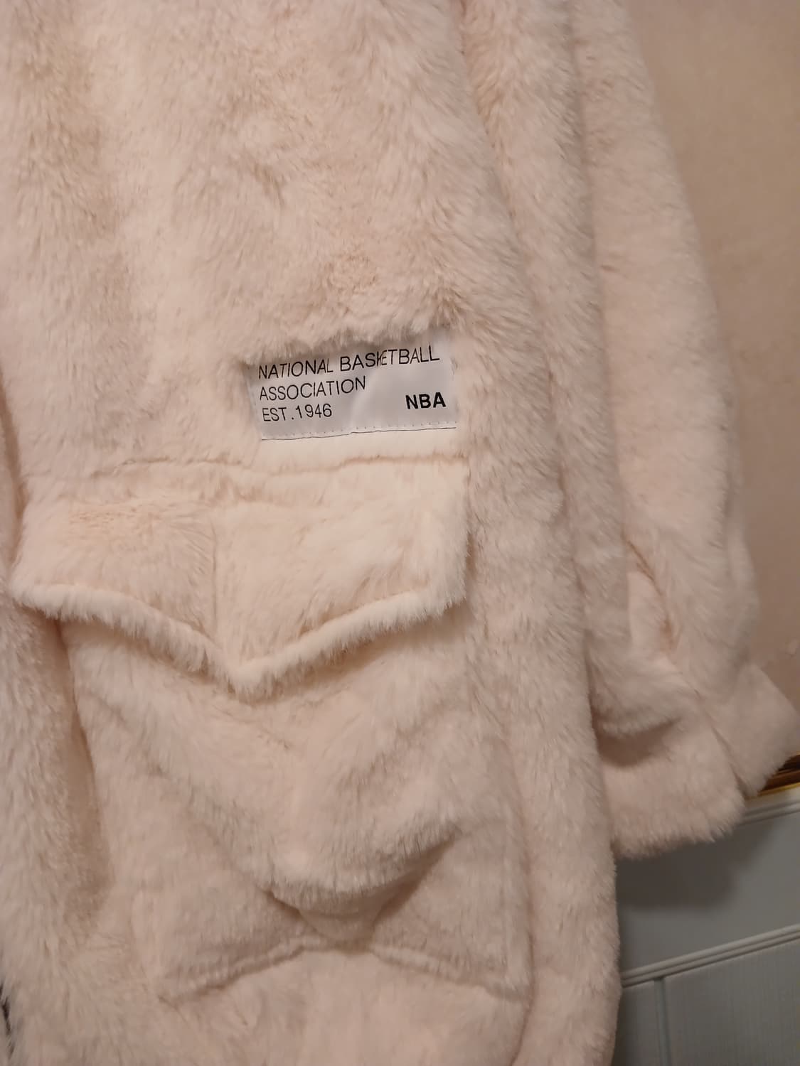 NBA 정품 여성 후드 퍼 자켓 S 사이즈 상품이미지7