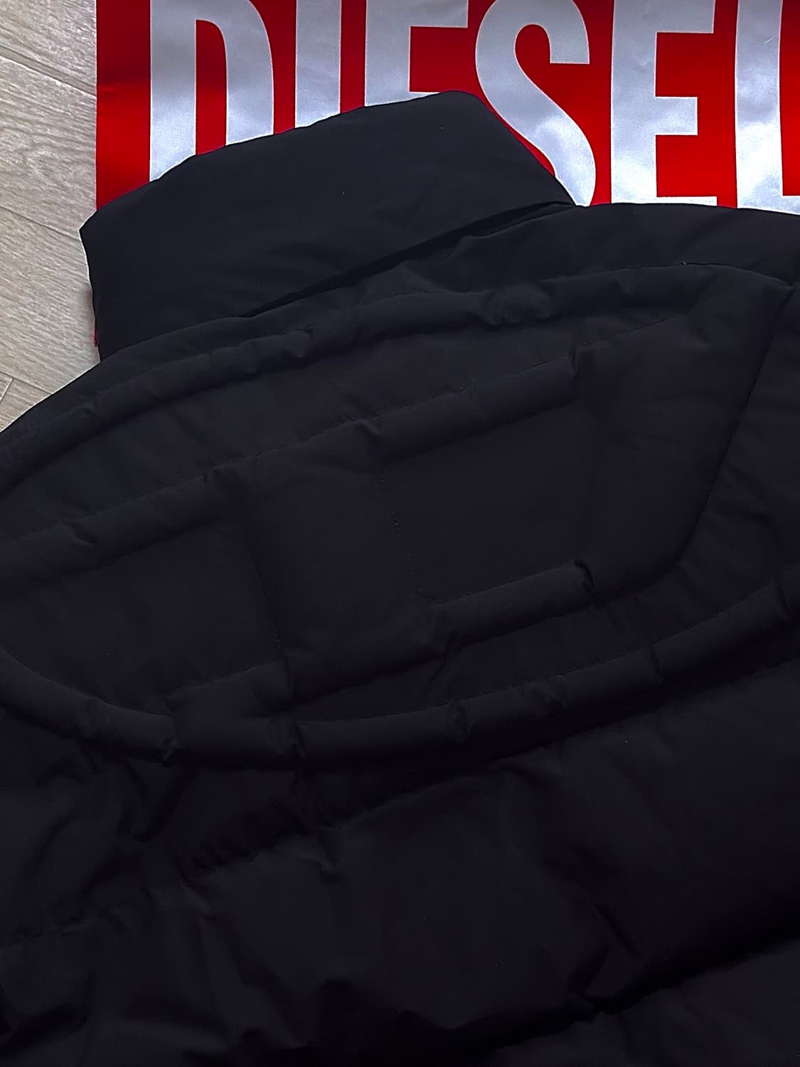 디젤 w-ovall 패딩 46사이즈 상품이미지3