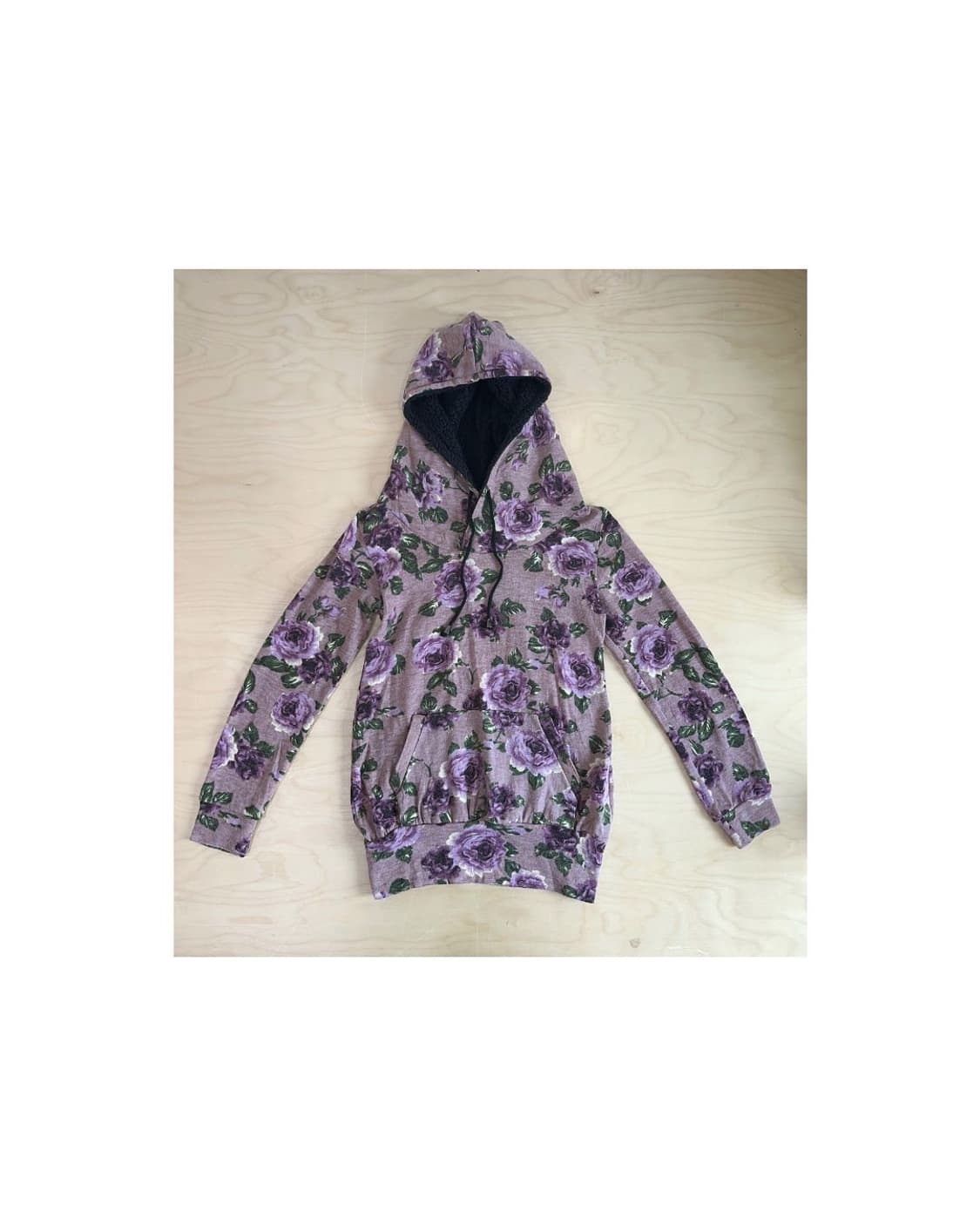 빈티지 장미패턴 후드티 상품이미지1