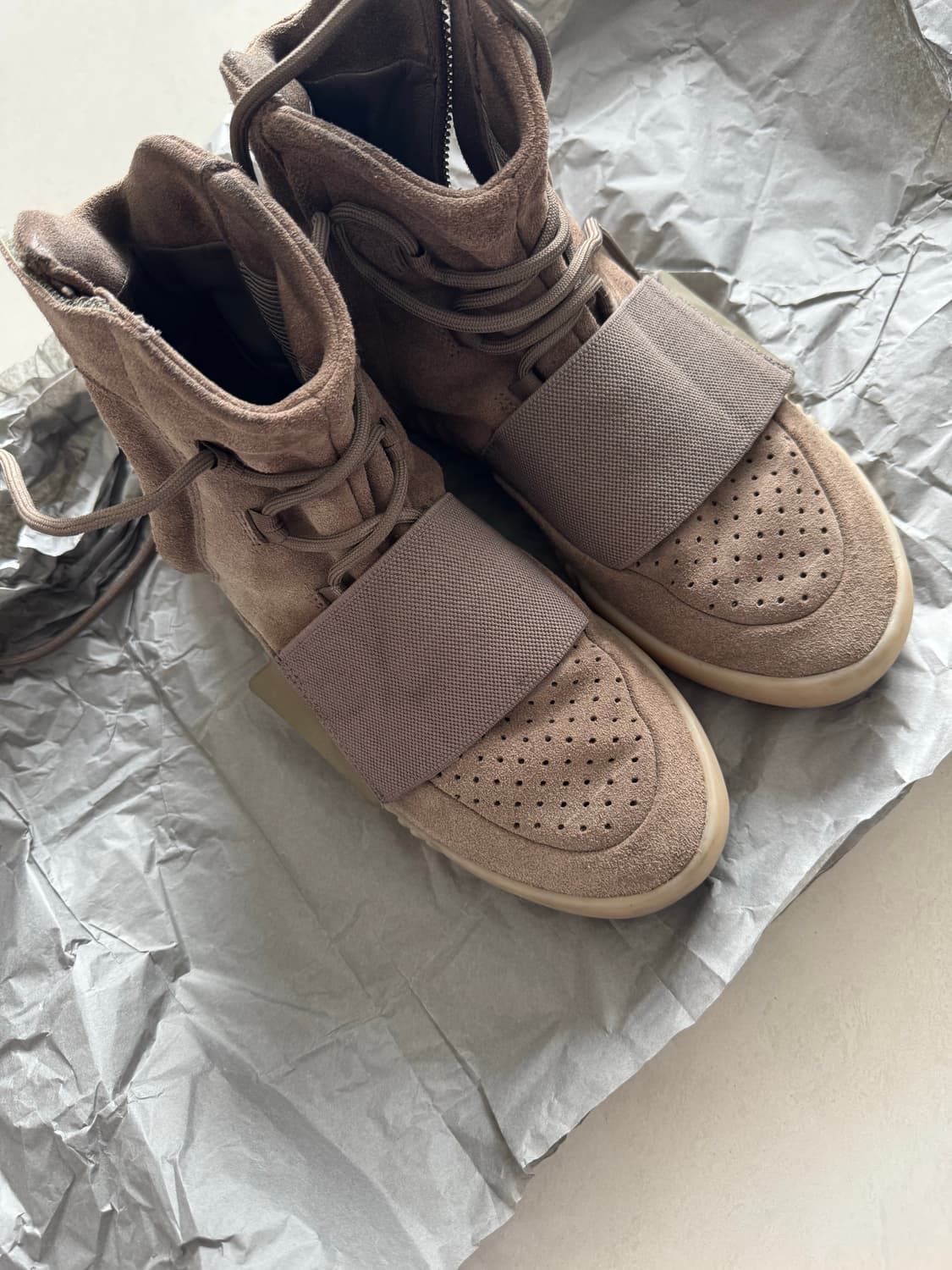 이지부스트 750 라이트 브라운 상품이미지2