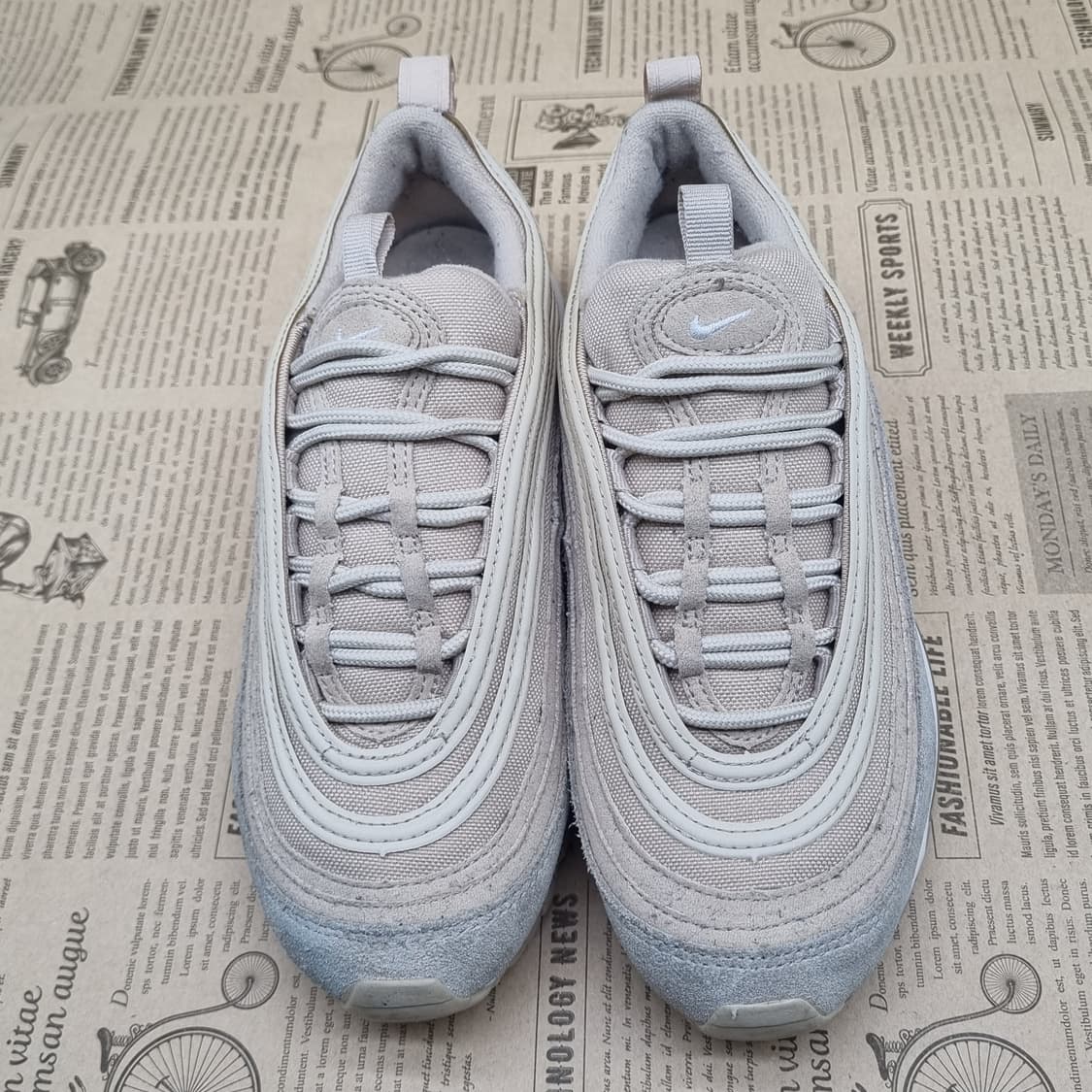 나이키 에어맥스 97 라이트본 여성운동화225 상품이미지2