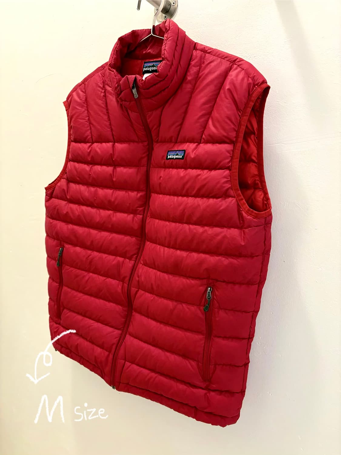 파타고니아 경량 패딩조끼 맨즈 M 상품이미지1