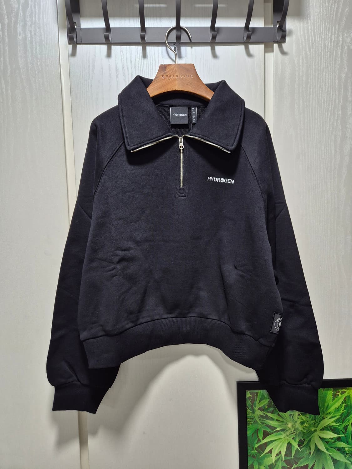 (세일)(새상품)하이드로겐 집업 맨투맨 블랙S 상품이미지2