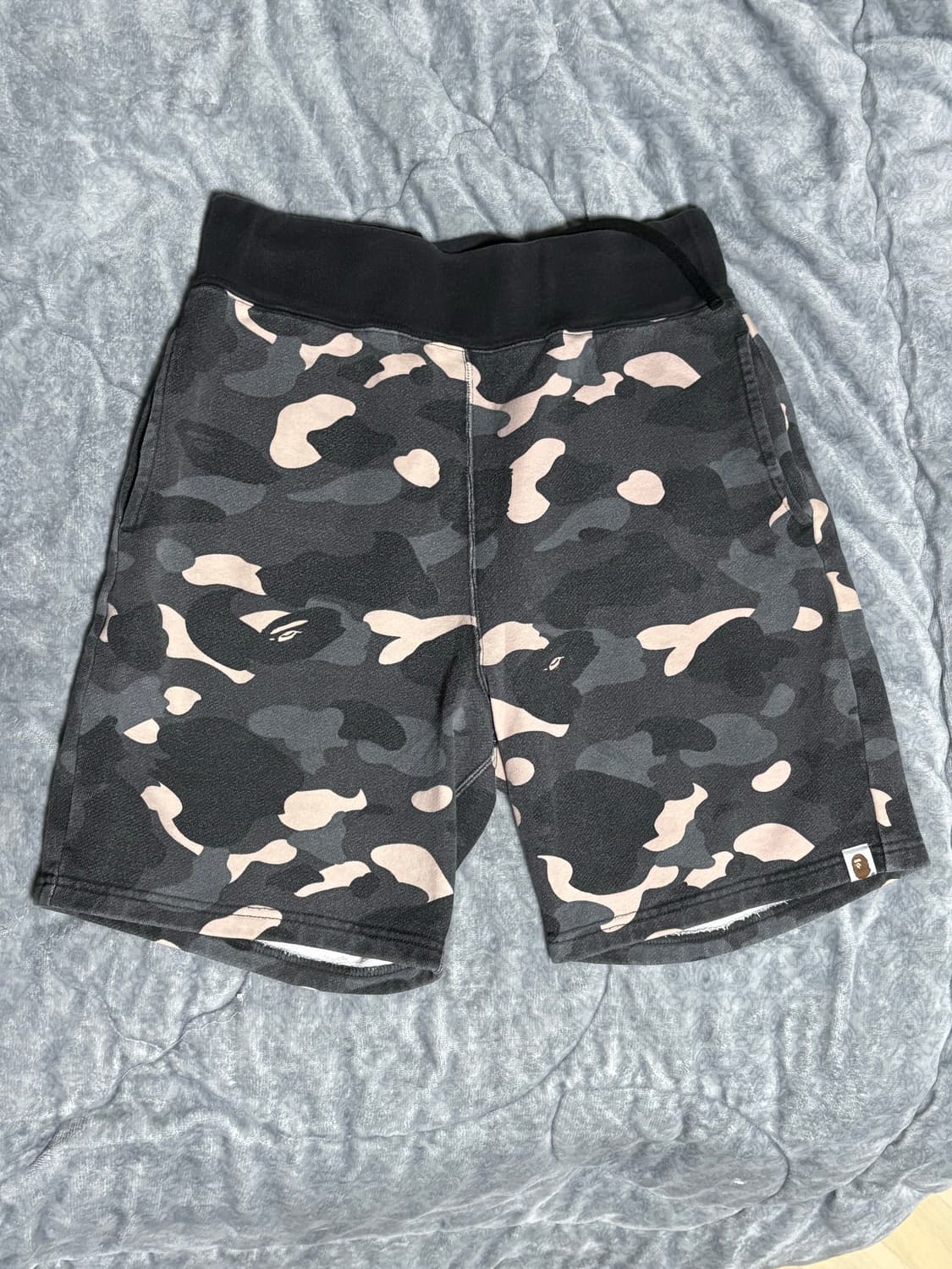 베이프 반바지 상품이미지1