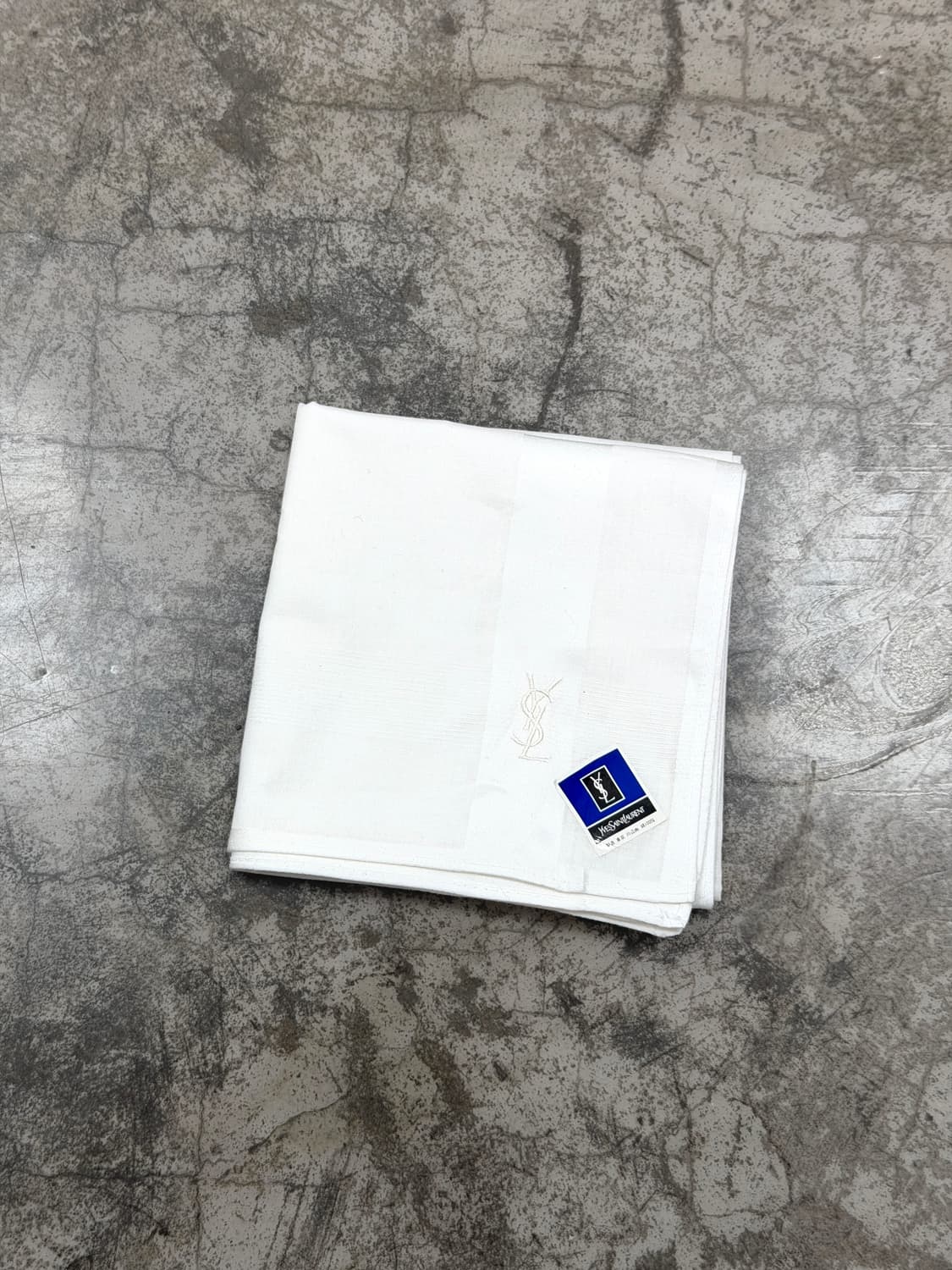 입생로랑 코튼 손수건 상품이미지2