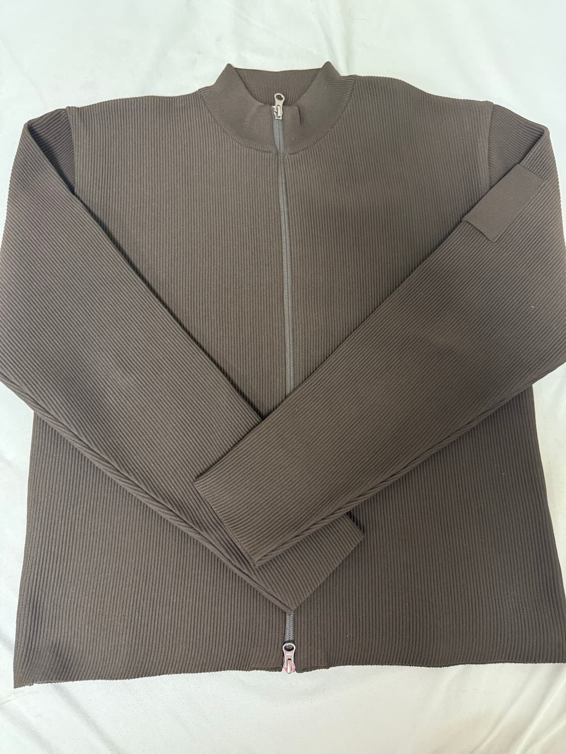 아모멘토 모크넥 가디건 브라운 상품이미지2