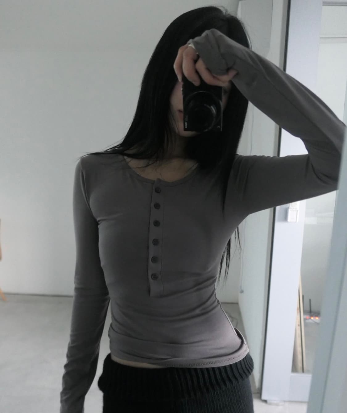 디에이디 슬림 버튼 티 상품이미지2
