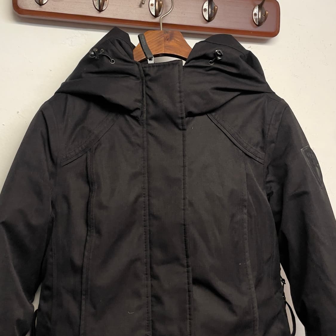 노비스 (우먼) Astrid 블랙 덕 다운 롱 패딩   상품이미지3