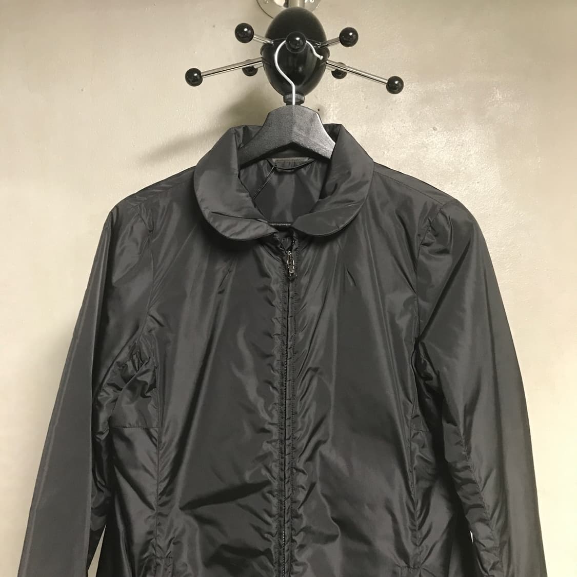 프라다 스포츠 블랙 코트 42(W) 상품이미지2