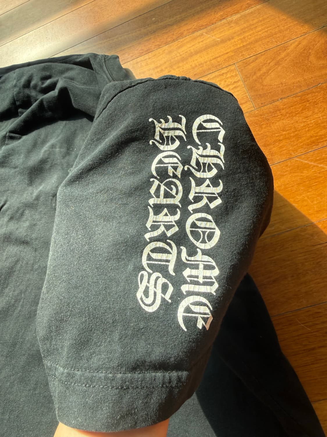 크롬하츠 한정판 세메터리 티셔츠 상품이미지5