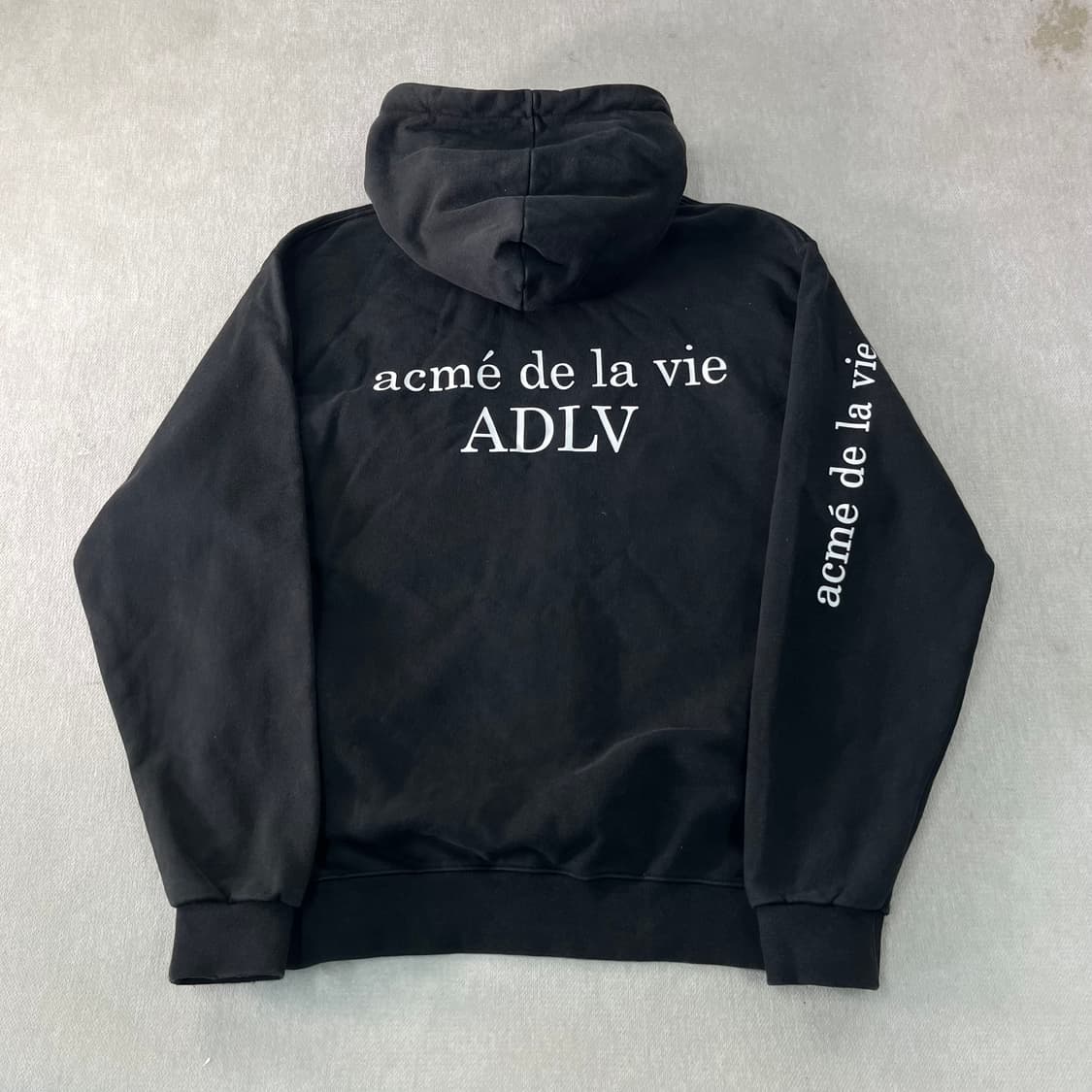 100 아크메드라비 빅로고 후드티 상품이미지2