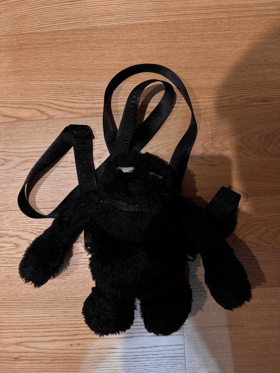 슈프림x바운티헌터 23fw 백팩 상품이미지4