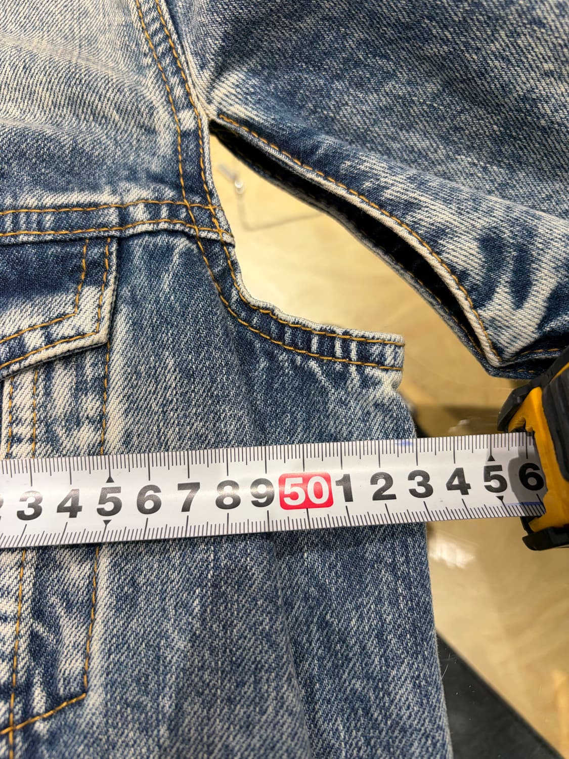 마르지엘라 컷아웃 데님 자켓 트러커 상품이미지6