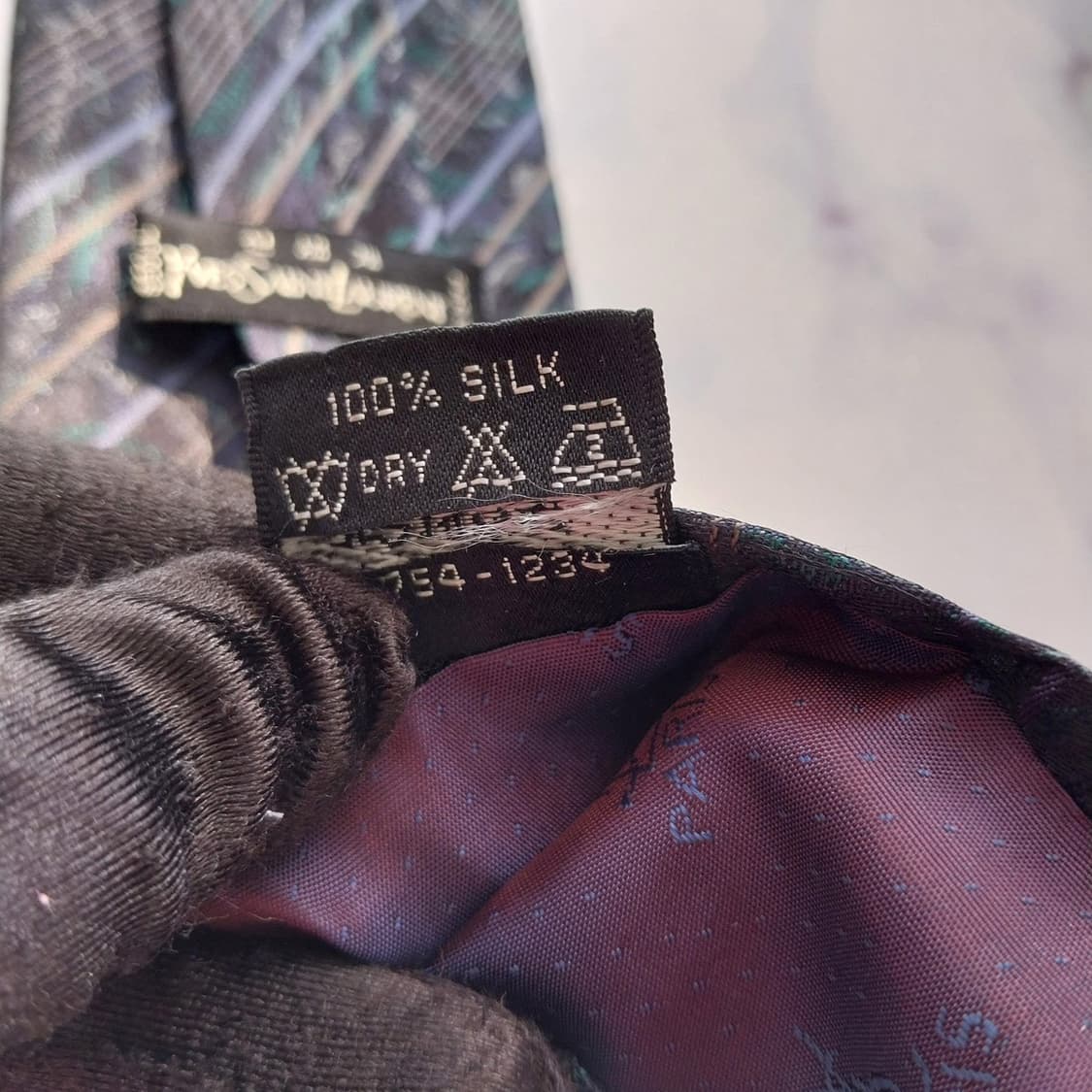 입생로랑 실크 스트라이프 아트 패턴 넥타이 8.7cm A등급 K2269 상품이미지10