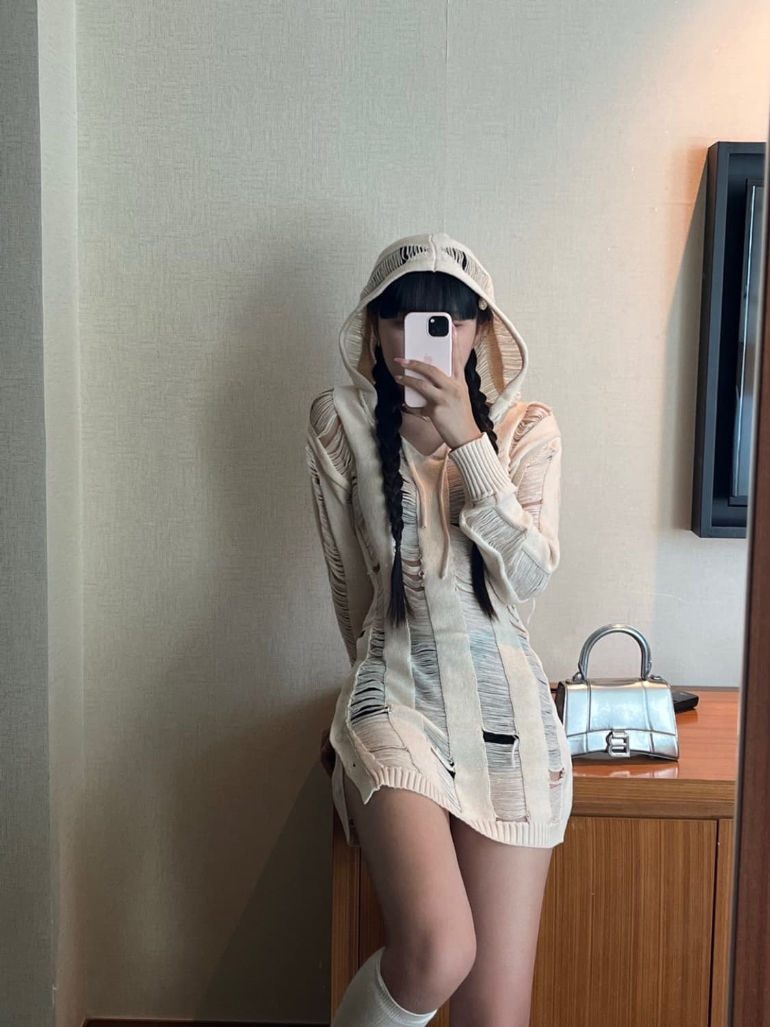 비엔프롬 니트 후드 원피스 상품이미지1