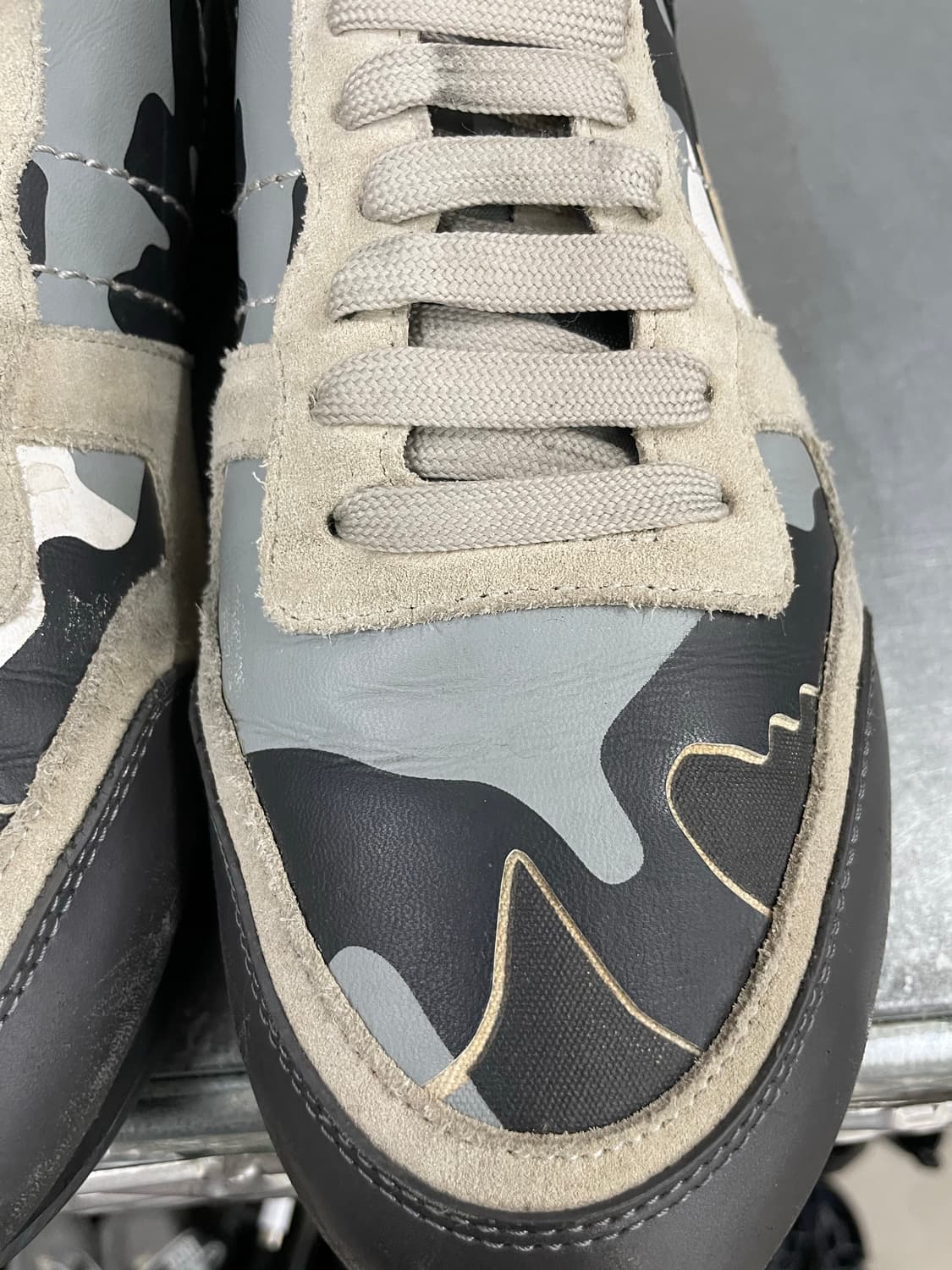 발렌티노 카모플라주 스니커즈 43 상품이미지9