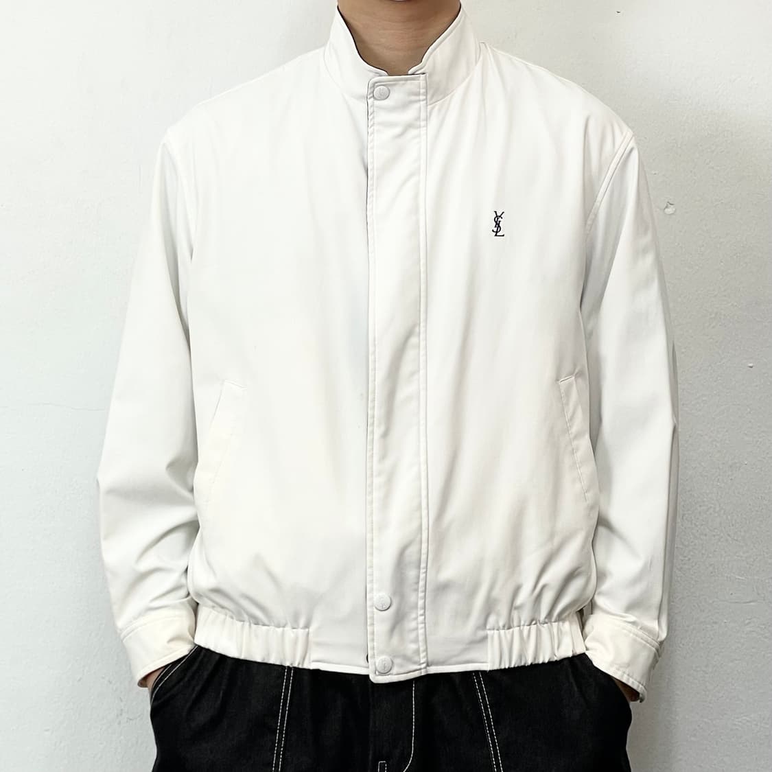 입생로랑 로고 화이트 폴리쉘 블루종 집업자켓 상품이미지3