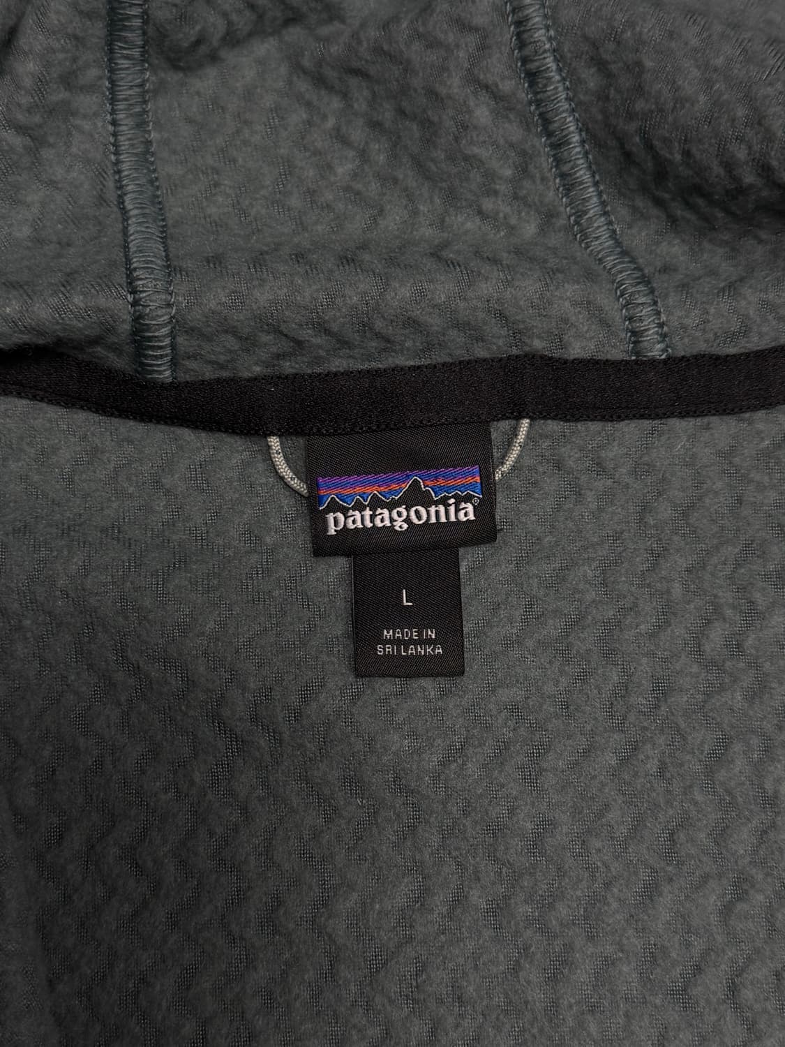 파타고니아 R1 에어 후디 L 상품이미지4