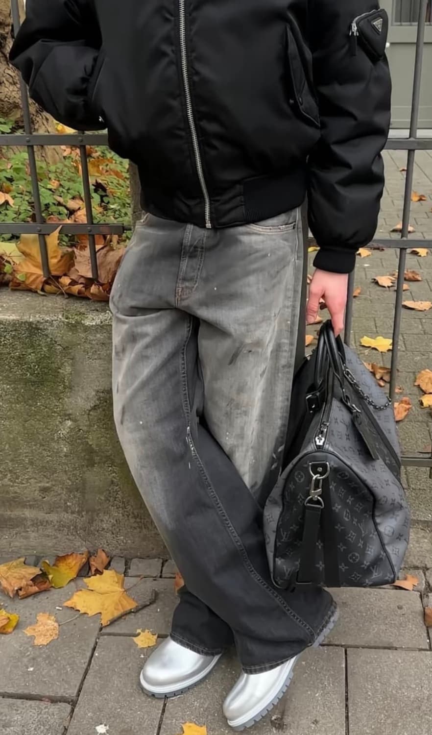 아크네 스튜디오 2021m 루즈핏 데님 트라팔가 바지 상품이미지3