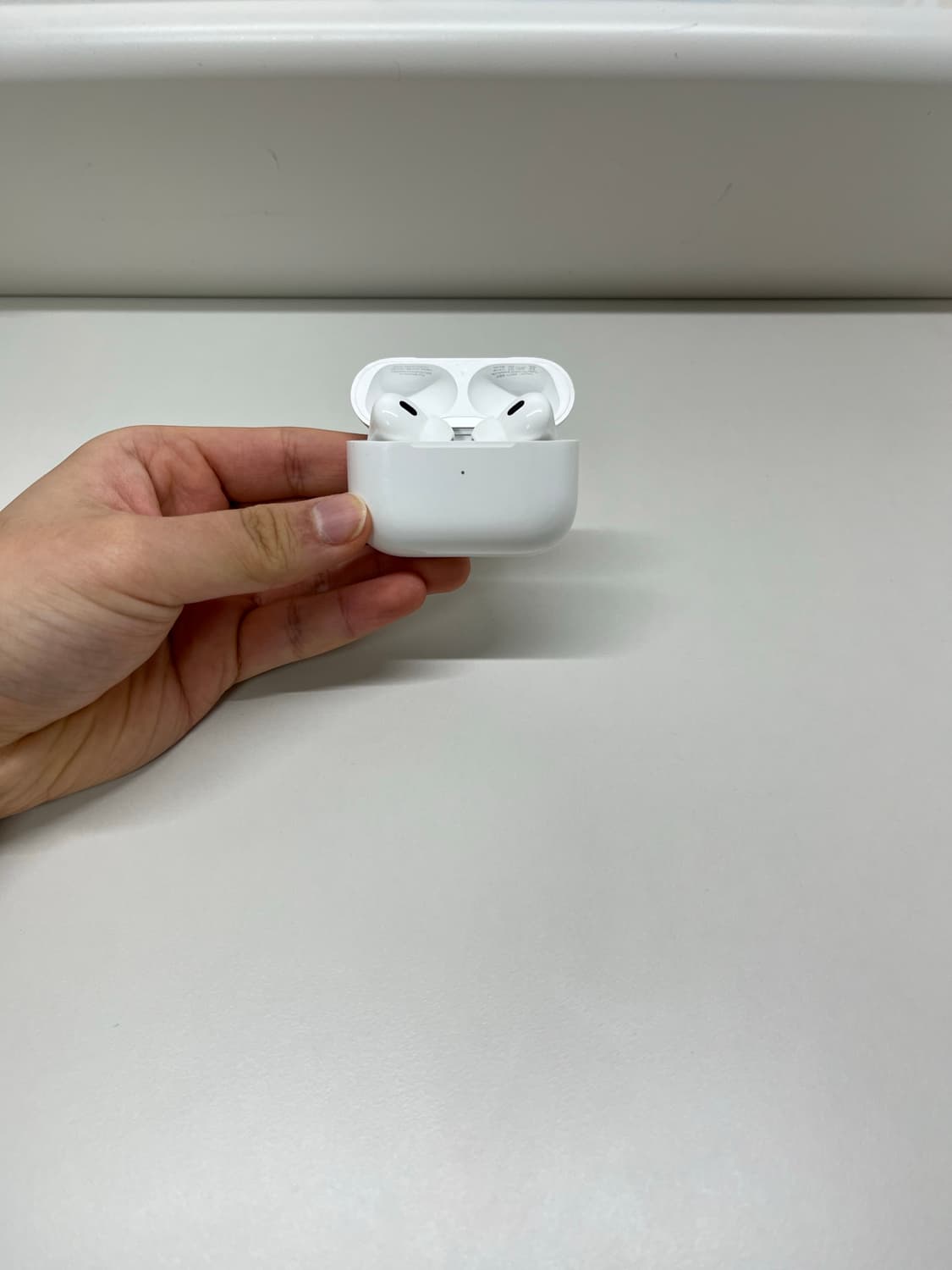 (S급) 에어팟 프로2 풀박스 (c타입) 상품이미지2