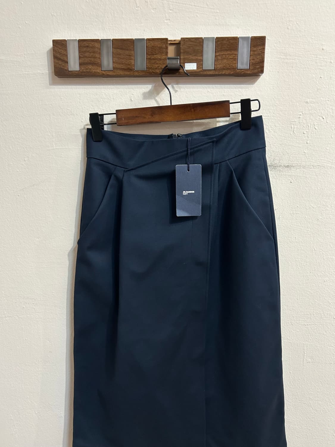 (deadstock) 질샌더 네이비 사선 미디 스커트 상품이미지2
