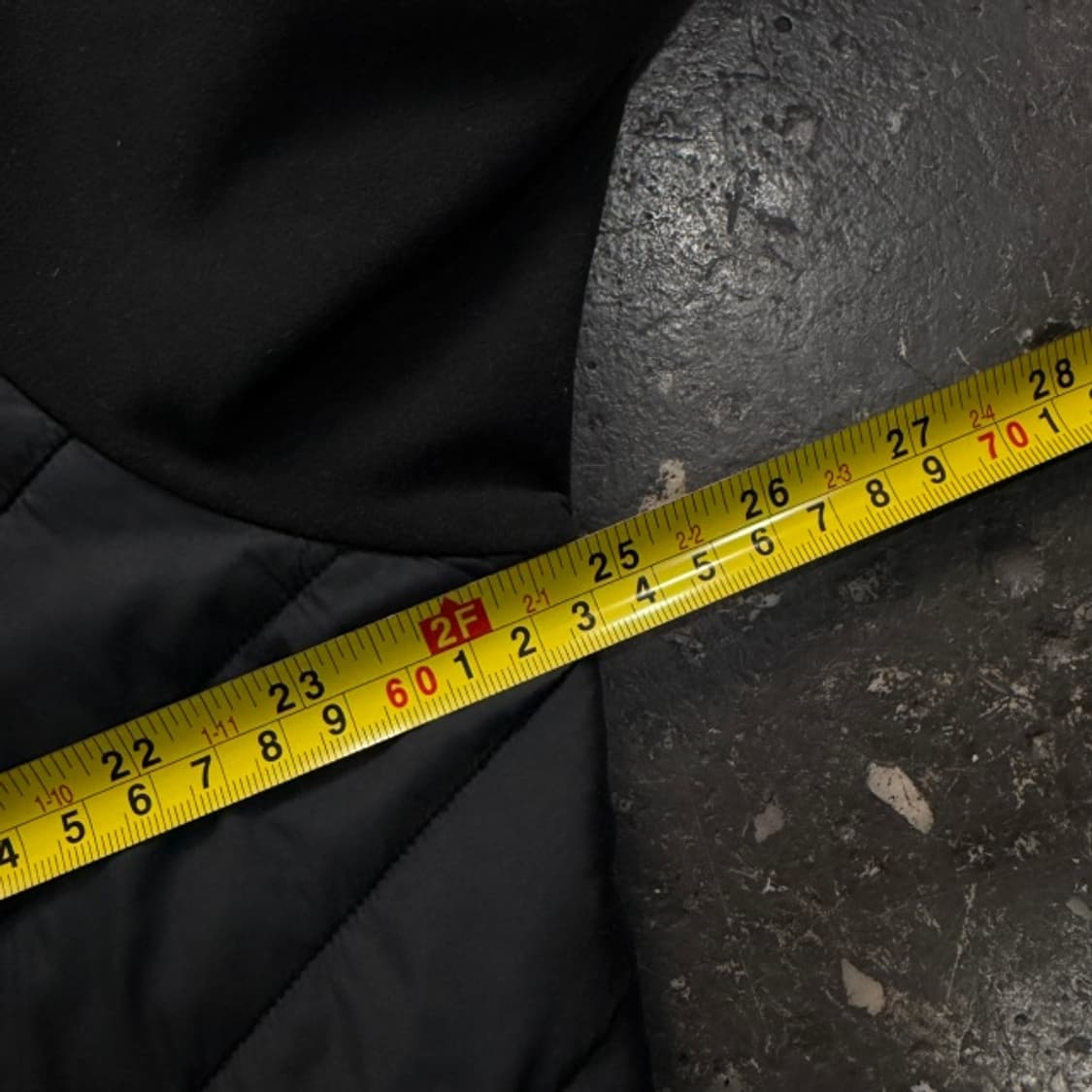 105 나이키 에어로레이서 하이브리드 방풍 패딩(로고손상) 상품이미지5