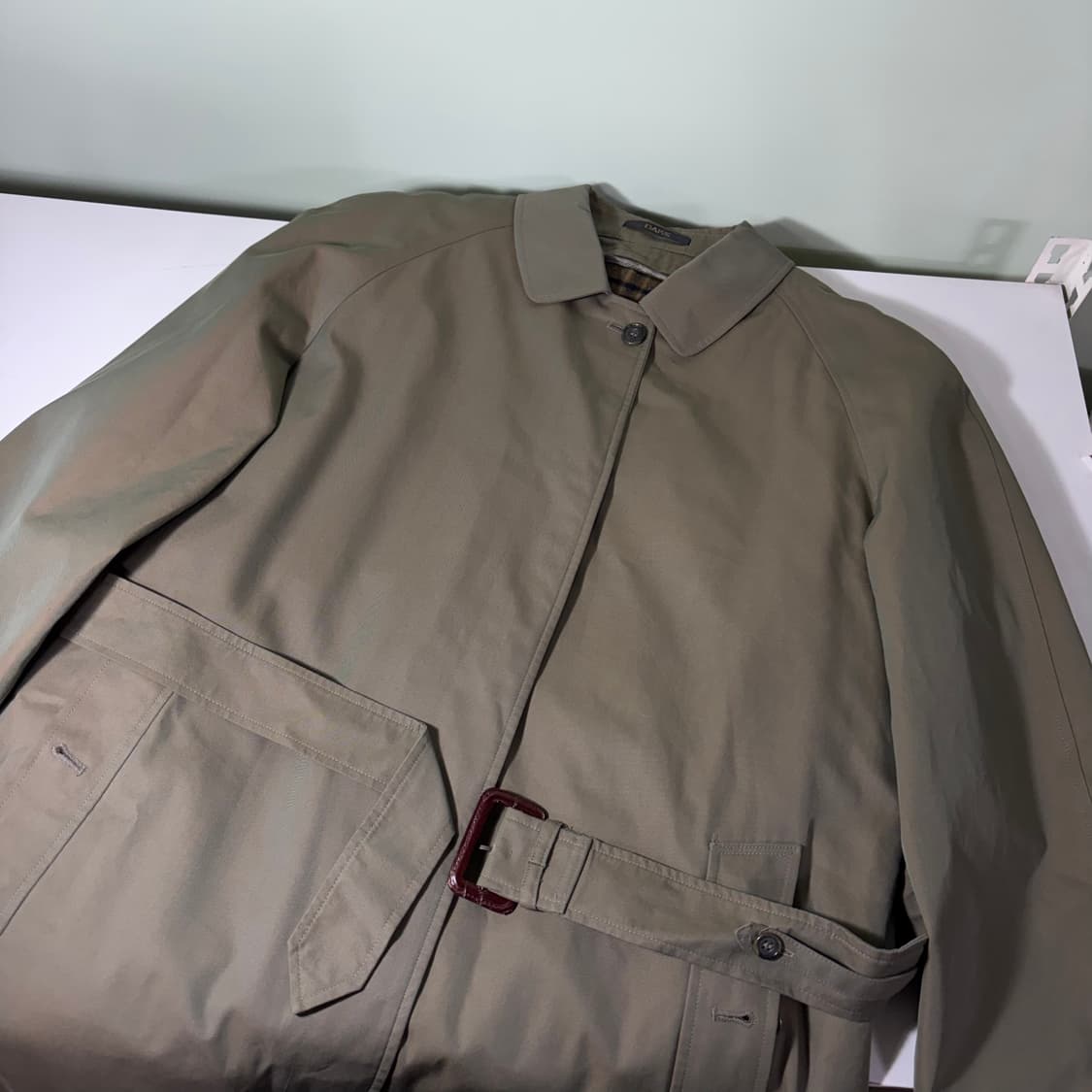 100 닥스 카키 내피탈부착 로브 발마칸 트렌치코트 상품이미지1