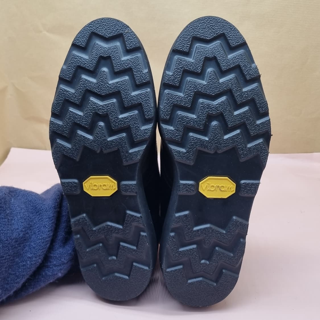 데미핸드 남성캐주얼화 실사이즈255 상품이미지3