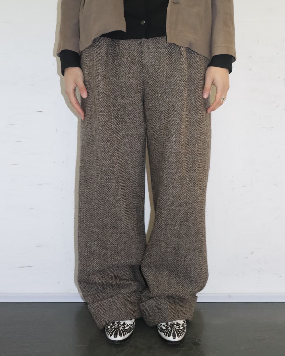 아크네 스튜디오 22AW 폴디드 울 와이드 팬츠 상품이미지1