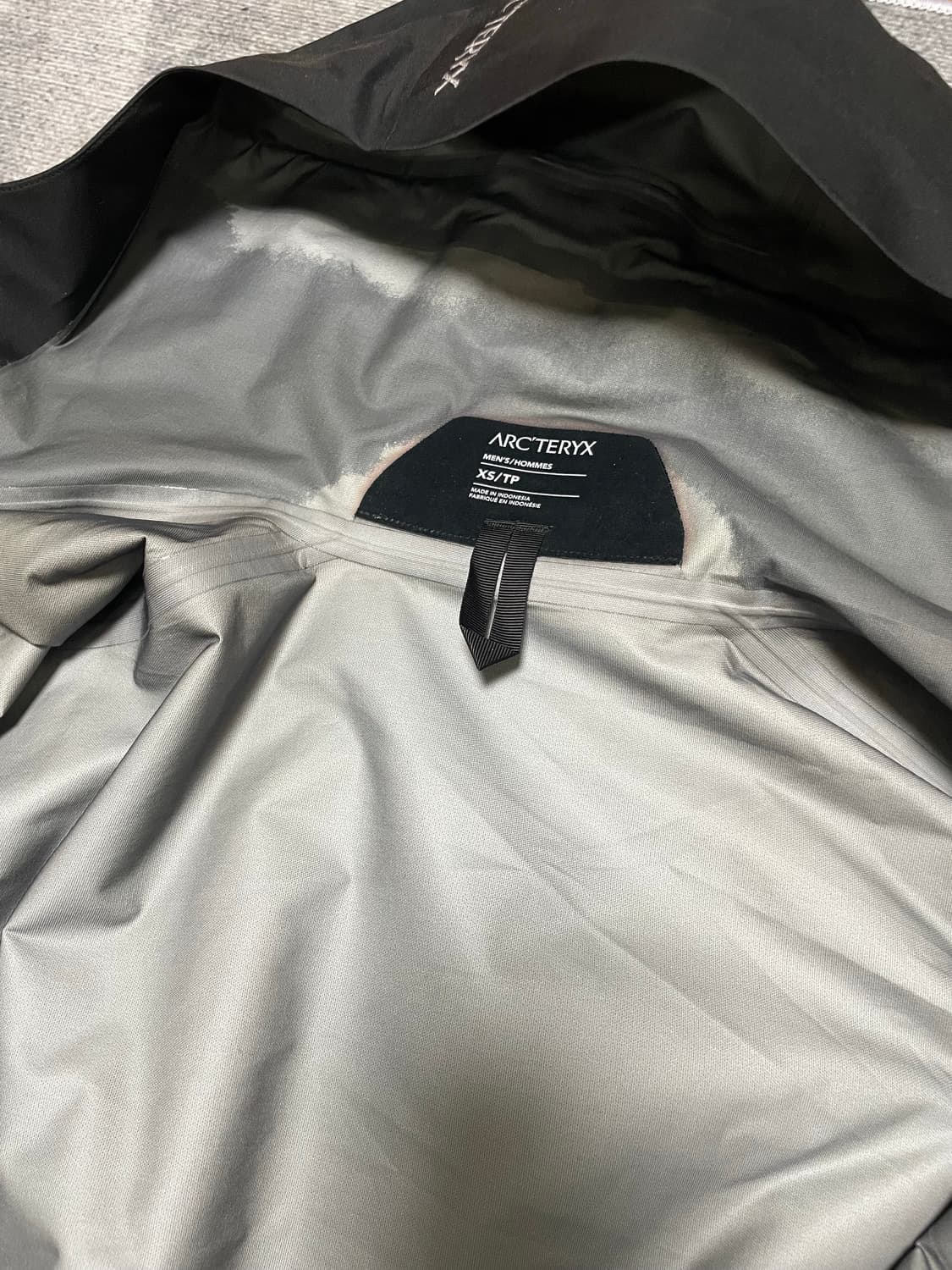 크림구매 {정품} 아크테릭스 베타 바람막이 자켓 고어텍스 상품이미지9