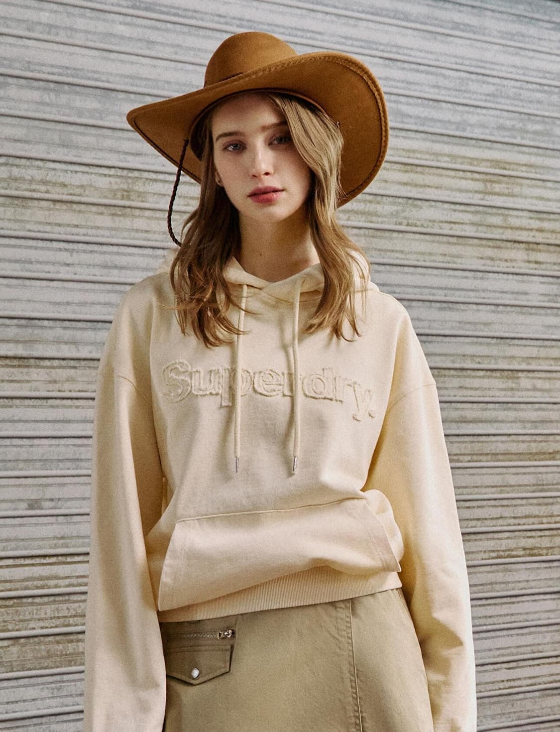 슈퍼드라이 빈티지 워시드 후드 크림 vintage washed 상품이미지1