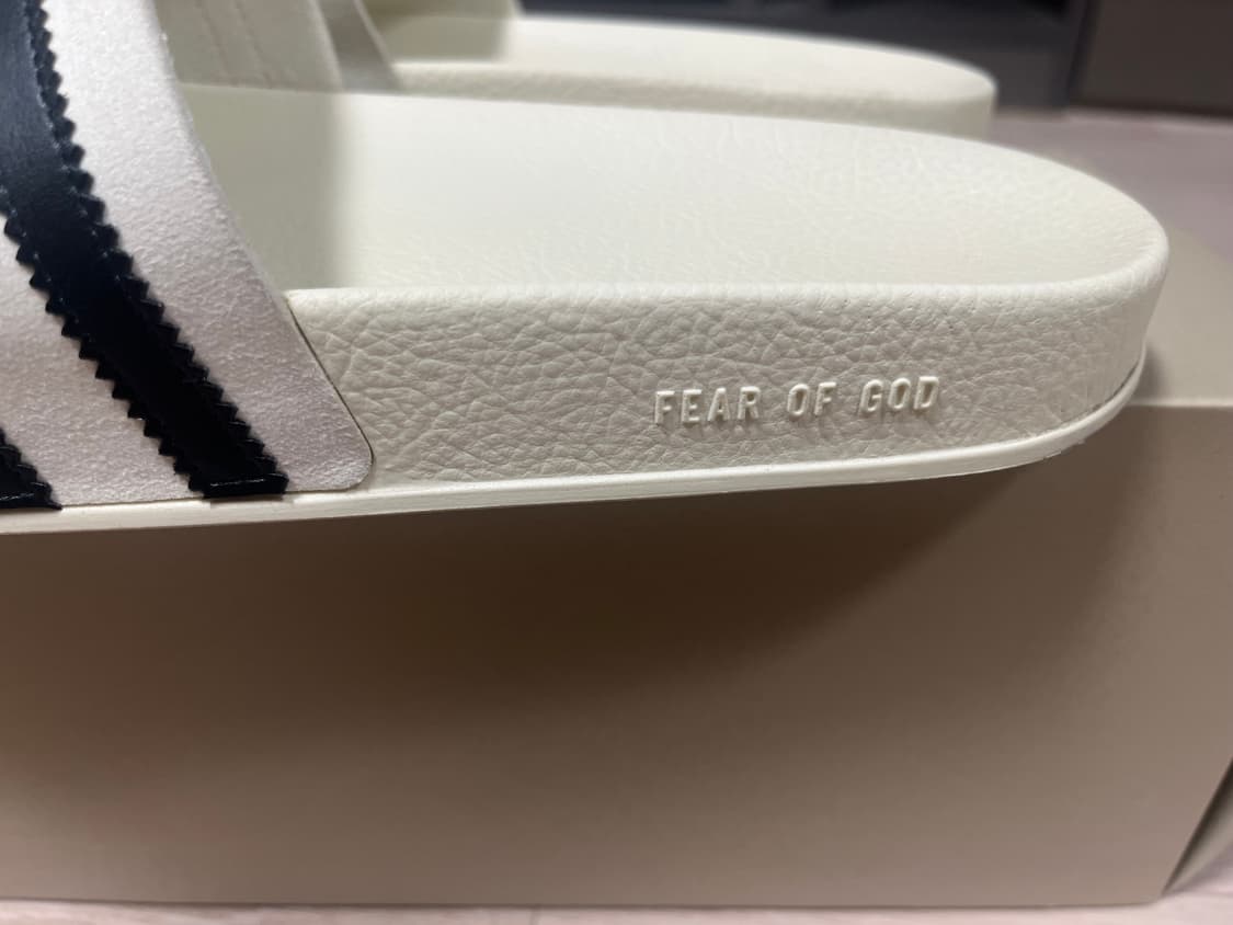 피어오브갓 x 아디다스 / 아딜렛 슬라이드 슬리퍼 / 265 상품이미지4